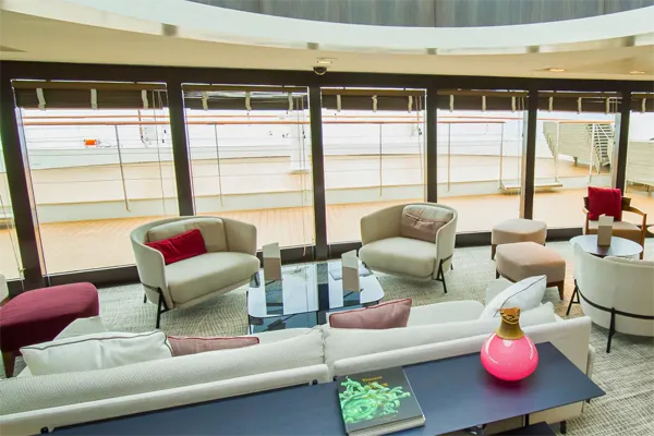 Panoramic lounge - Палуба 6