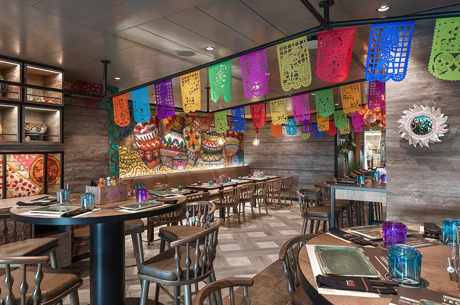 HOLA! Tacos & Cantina