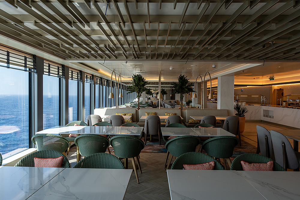 Основной ресторан Amway Terrace